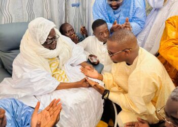 Visite d’amitié à Touba : Nazir Seck renforce les liens historiques entre disciples de Baye Niass et Mourides