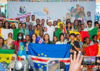 Sommet des filles d’Afrique de l’Ouest et du Centre : Des centaines de filles font leur plaidoyer devant les décideurs