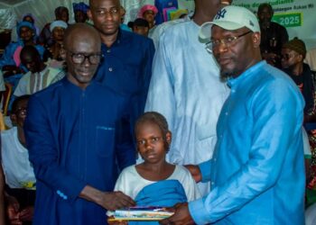 Diourbel : Pape Thiam offre 500 kits scolaires et officialise sa candidature à la mairie