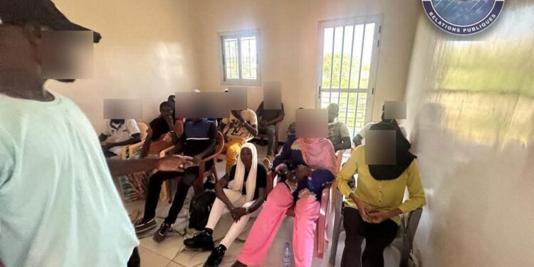 Sokone : La Gendarmerie intercepte un véhicule de migrants en partance pour la Gambie