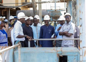 Kaolack : Visite du Ministre de l’Industrie et du Commerce à la SONACOS