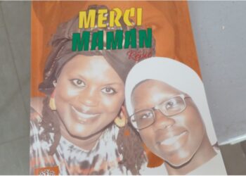 Cérémonie de dédicace collective : « Merci Maman » retrace la vie trépidante de Sokhna Amy Mbow en situation de handicap