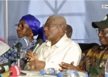 Retards dans la mise en œuvre du Pacte de Stabilité Sociale : Le Front Syndical pour la Défense du travail menace d’aller en grève générale