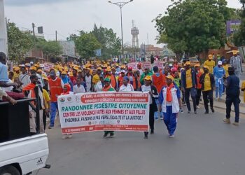 Contre les violences faites aux femmes et filles : Une marche pour dire ça suffit !