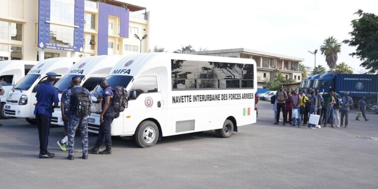 Inauguration de la navette interurbaine des forces Armées : Les axes Dakar–Thiès, Dakar–Saint-Louis et Dakar–Kaolack en phase pilote