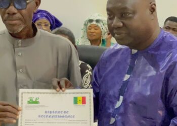 Kaolack : Le Président Moussa Fall honoré par l’association Kaolack Sama Yitté