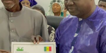Kaolack : Le Président Moussa Fall honoré par l’association Kaolack Sama Yitté