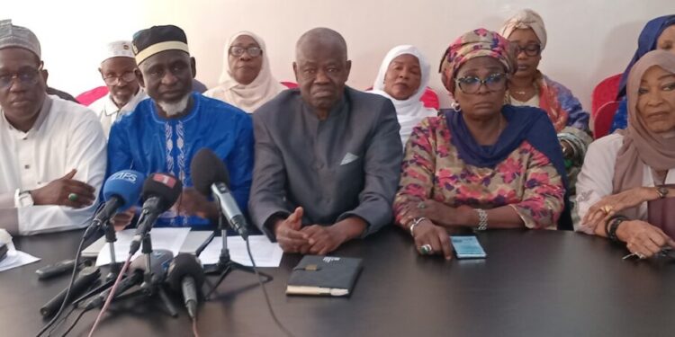 Hajj 2026 : Le RENOPHUS alerte sur le delai court des inscriptions et la cherté du prix d’Air Sénégal