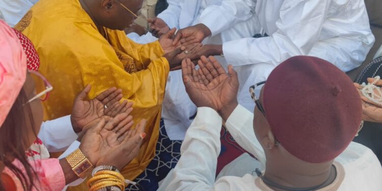 Visite au foyers religieux du pays : Allure en quête de bénédictions dans sa collaboration avec Bassirou Diomaye Faye