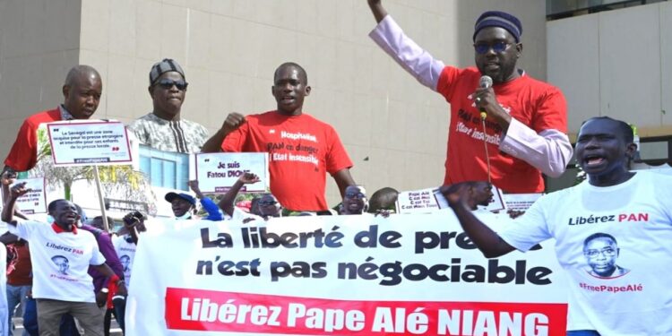 RTS : Quand les souteneurs d’hier deviennent les adversaires d’aujourd’hui (Par Kémo DAFFÉ)