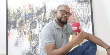 Exposition T’ES VUES / MA VIE : Rapport entre l’homme et les réseaux sociaux par Bouba artiste plasticien