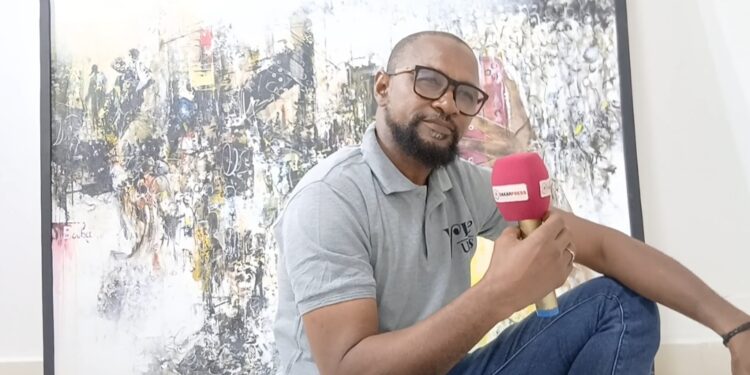 Exposition T’ES VUES / MA VIE : Rapport entre l’homme et les réseaux sociaux par Bouba artiste plasticien