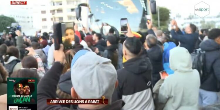 Sénégal vs Maroc : L’arrivée chaotique des Lions à Rabat pour la finale