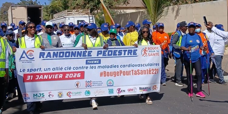 Randonnée pédestre «Bouge pour ta santé » : La SOBOA sensibilise autour de l’activité physique pour lutter contre les maladies cardiovasculaires
