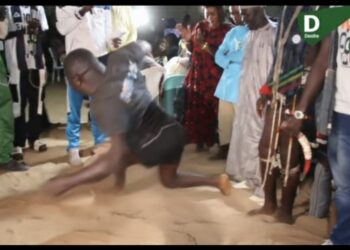 Grande séance de lutte traditionnelle : Foundiougne vibre au rythme des arènes