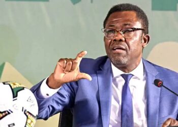 CAF : Le Secrétaire Général Véron Mosengo-Omba annonce sa démission !