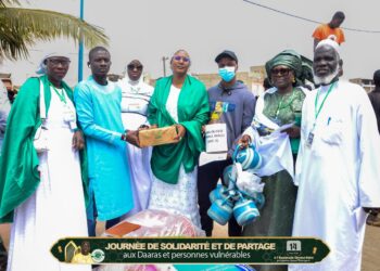 Journée de partage et de solidarité : Le Maire de Guinaw rails au chevet des daaras et des couches vulnérables