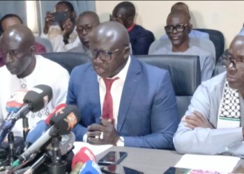 Ponctions illégales des salaires des enseignants : Le G7 annonce une plainte contre le Gouvernement auprès du BIT