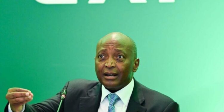 CAF : Patrice Motsepe annonce sa venue au Sénégal