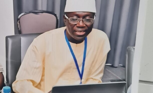 Critique littéraire : La hiérarchie administrative passée au crible