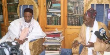 Kaolack – Médina Baye : Un pont spirituel renforcé entre la Fayda Tijaniyya et l’Émirat de Tibati