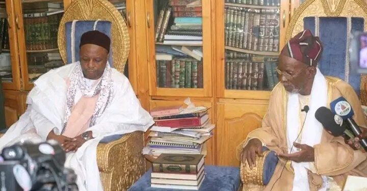 Kaolack – Médina Baye : Un pont spirituel renforcé entre la Fayda Tijaniyya et l’Émirat de Tibati