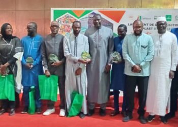 Lancement de la collection « Recuplast By Bibi Seck » : Le recyclage plastique au cœur de la création et de l’emploi