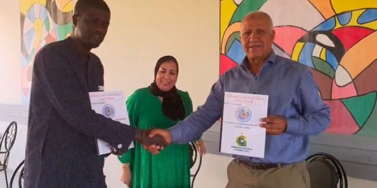 Maroc : Signature de convention entre Mamadou GUEYE L&rsquo;ORIGINAL et le Président de la Fondation SIDI MOHAMED BEN ABDELLAH